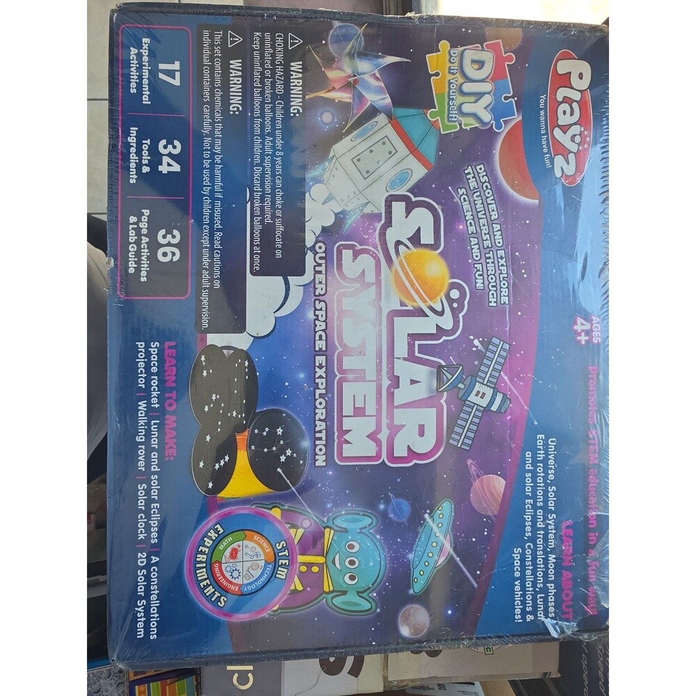 PLAYZ Solar systems for kids' exploration kit. NEW in box. Nice gift. Priced low